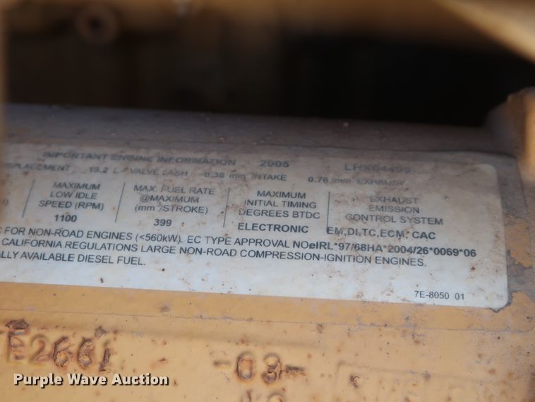 image for item DJ1837 2006 Caterpillar 740  haul truck