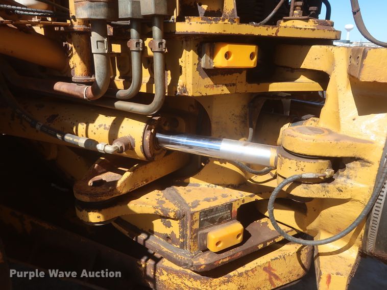 image for item DJ1837 2006 Caterpillar 740  haul truck