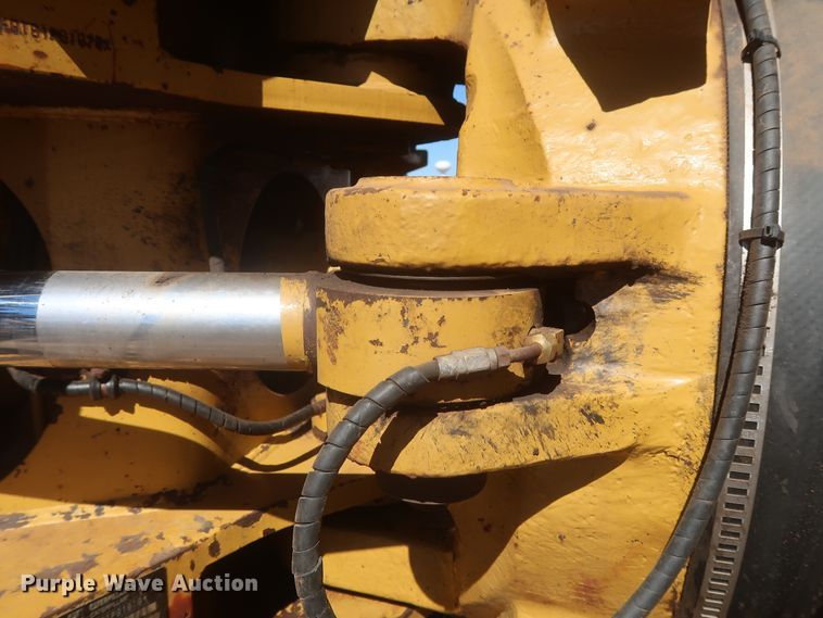 image for item DJ1837 2006 Caterpillar 740  haul truck