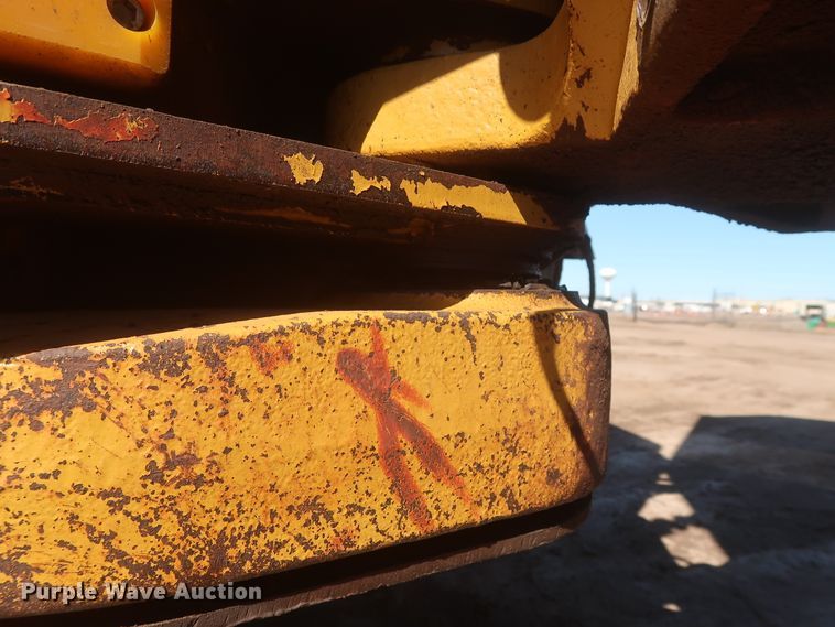 image for item DJ1837 2006 Caterpillar 740  haul truck