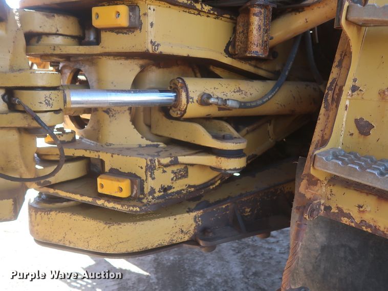 image for item DJ1837 2006 Caterpillar 740  haul truck