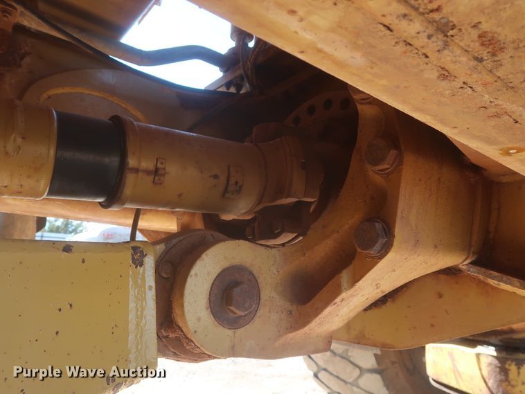 image for item DJ1837 2006 Caterpillar 740  haul truck