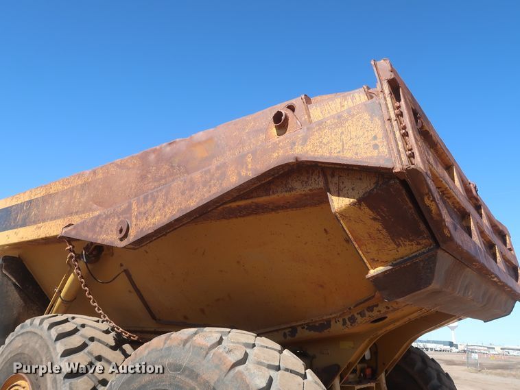 image for item DJ1837 2006 Caterpillar 740  haul truck