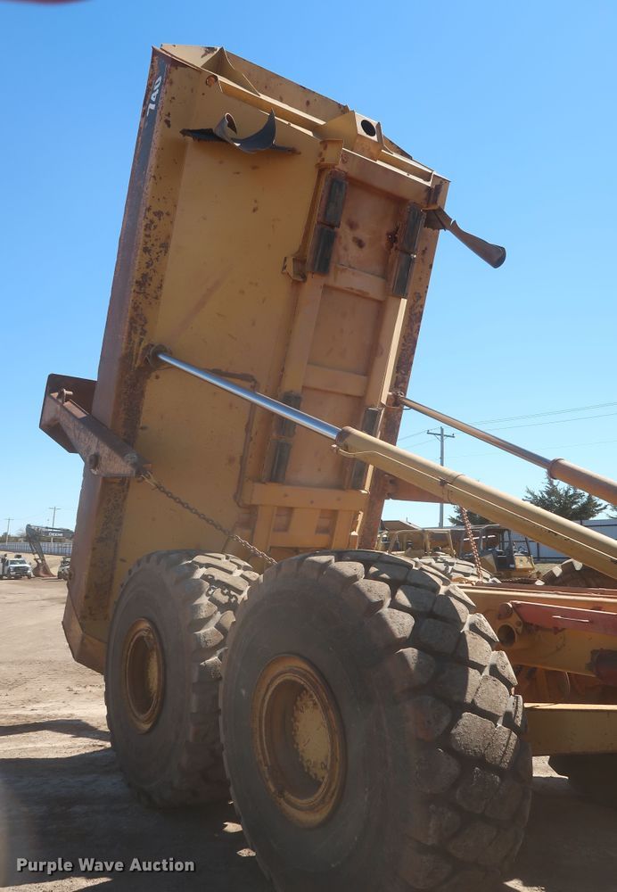 image for item DJ1837 2006 Caterpillar 740  haul truck