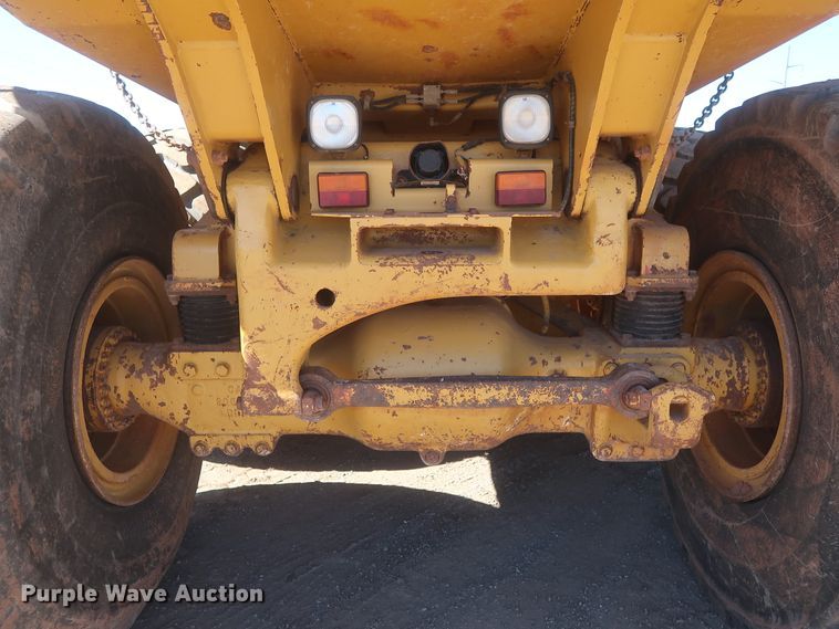 image for item DJ1837 2006 Caterpillar 740  haul truck