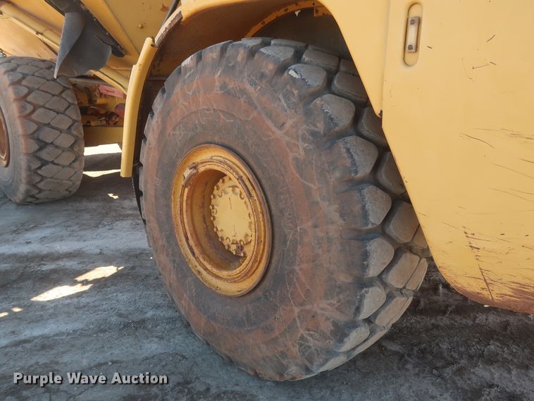 image for item DJ1837 2006 Caterpillar 740  haul truck