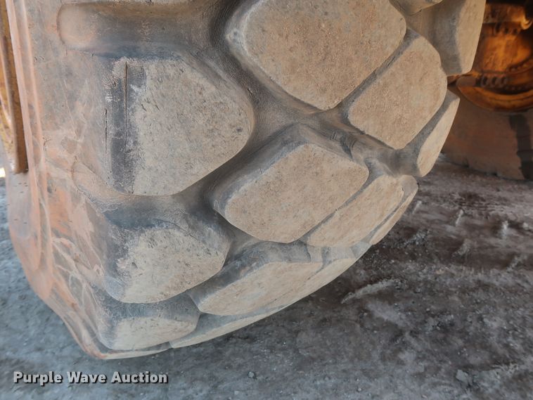 image for item DJ1837 2006 Caterpillar 740  haul truck