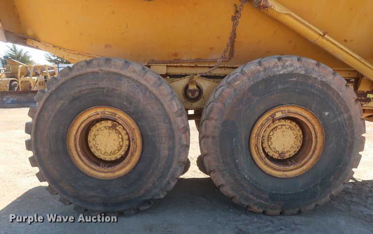 image for item DJ1837 2006 Caterpillar 740  haul truck