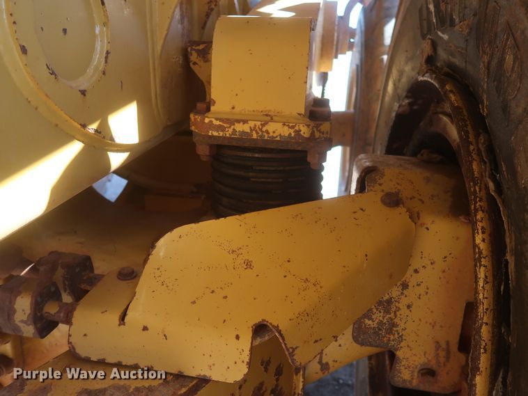 image for item DJ1837 2006 Caterpillar 740  haul truck