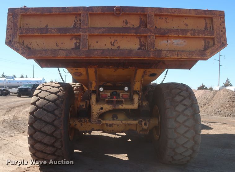 image for item DJ1838 2006 Caterpillar 740  haul truck