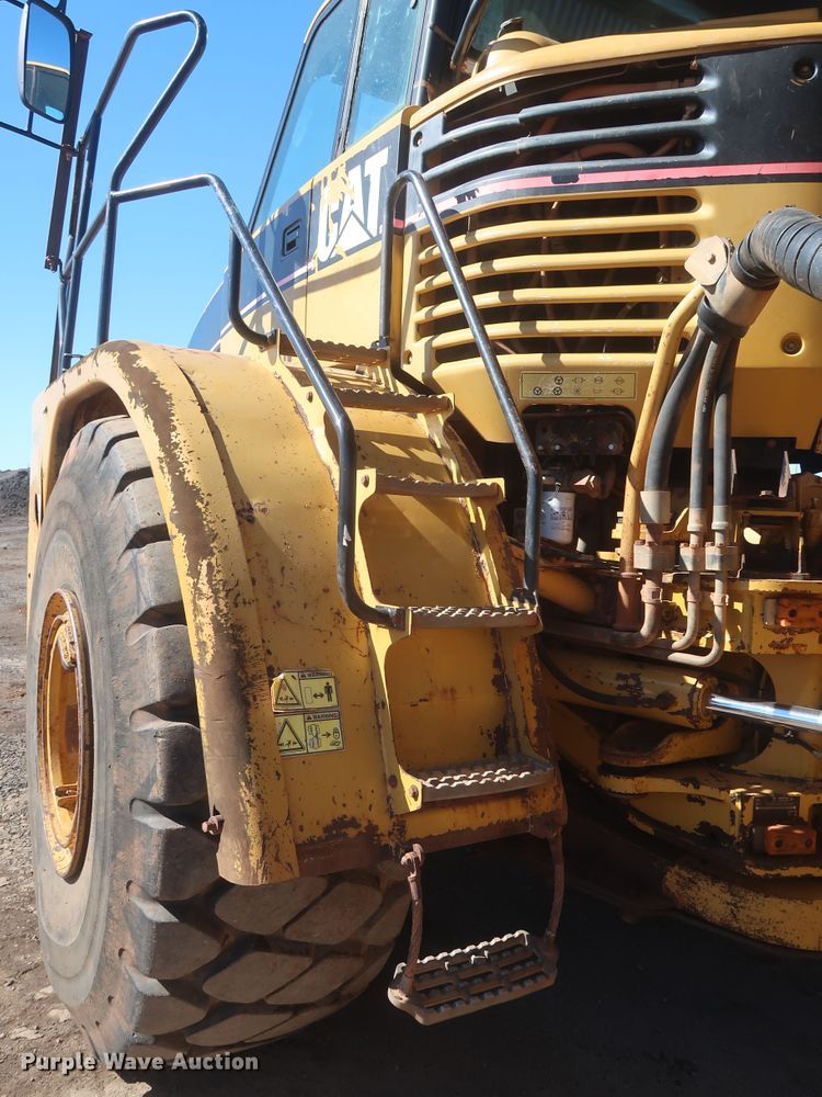 image for item DJ1838 2006 Caterpillar 740  haul truck