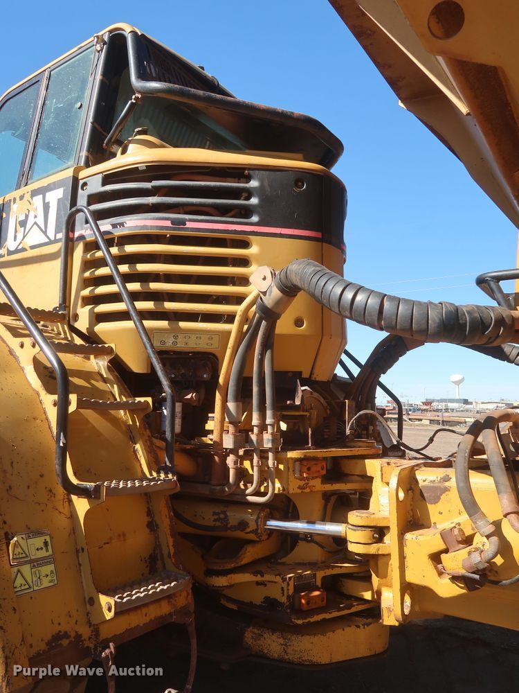 image for item DJ1838 2006 Caterpillar 740  haul truck