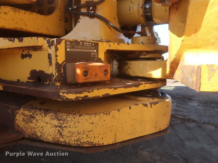 image for item DJ1838 2006 Caterpillar 740  haul truck