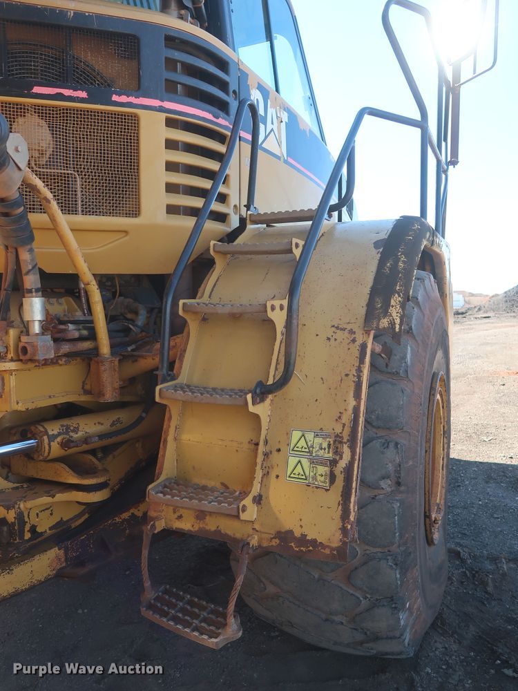image for item DJ1838 2006 Caterpillar 740  haul truck