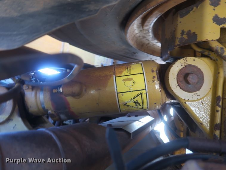 image for item DJ1838 2006 Caterpillar 740  haul truck