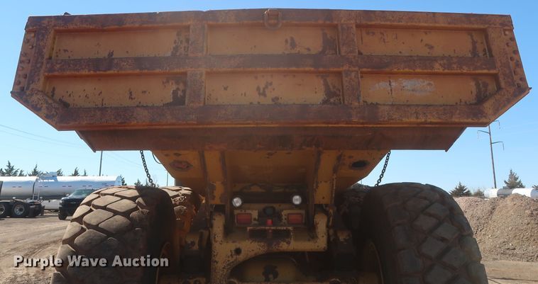 image for item DJ1838 2006 Caterpillar 740  haul truck