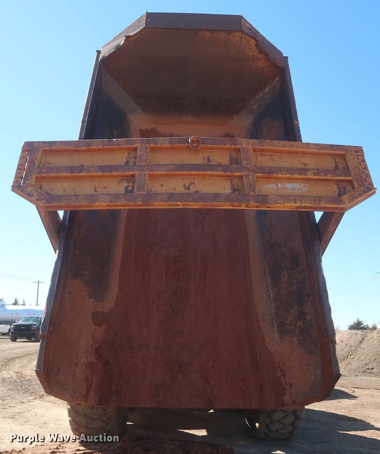 image for item DJ1838 2006 Caterpillar 740  haul truck