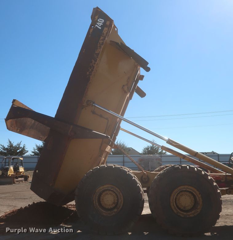 image for item DJ1838 2006 Caterpillar 740  haul truck