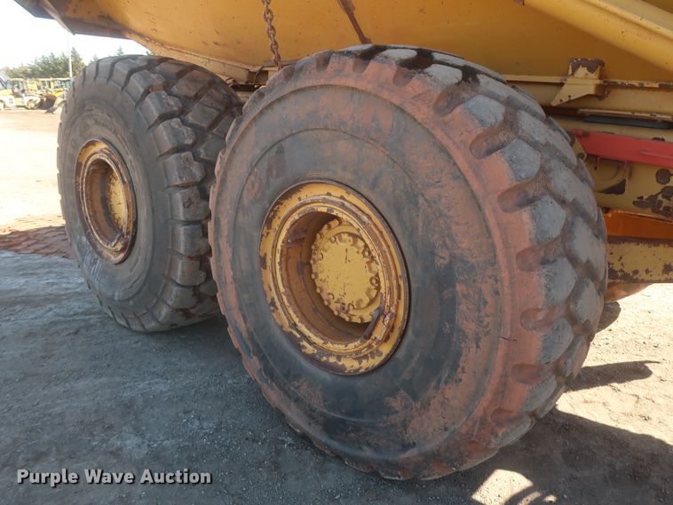 image for item DJ1838 2006 Caterpillar 740  haul truck