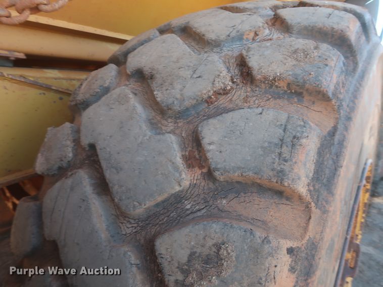 image for item DJ1838 2006 Caterpillar 740  haul truck