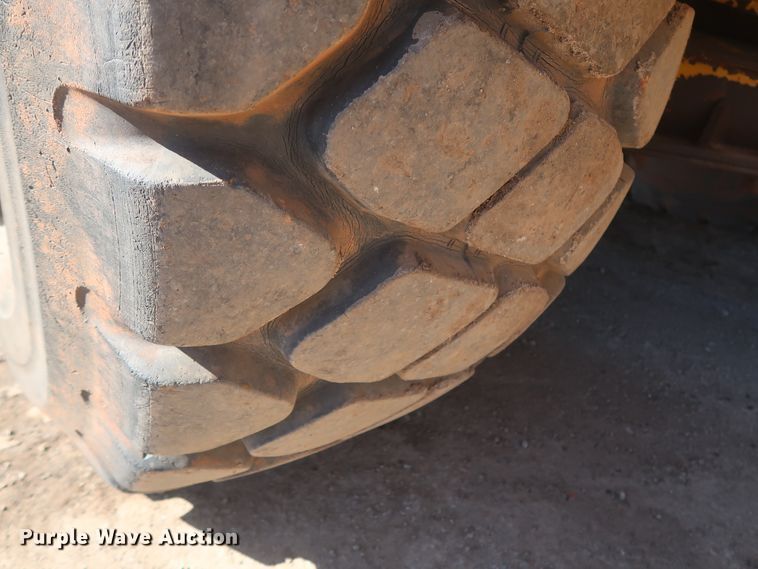 image for item DJ1838 2006 Caterpillar 740  haul truck