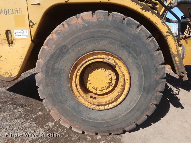 image for item DJ1838 2006 Caterpillar 740  haul truck