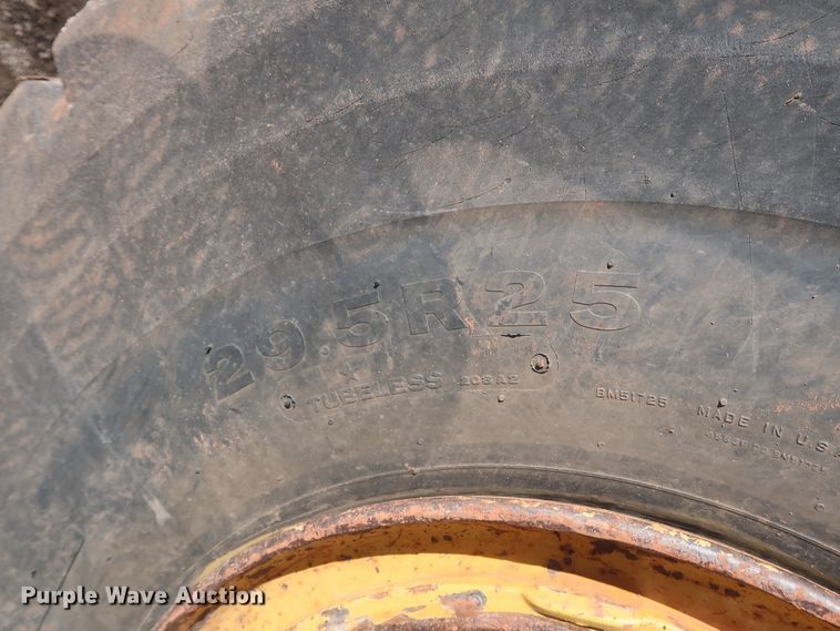 image for item DJ1838 2006 Caterpillar 740  haul truck