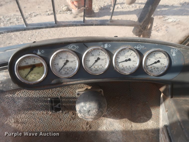 image for item DJ2296 2006 Sandvik Tamrock Ranger 800  rock pilot drill