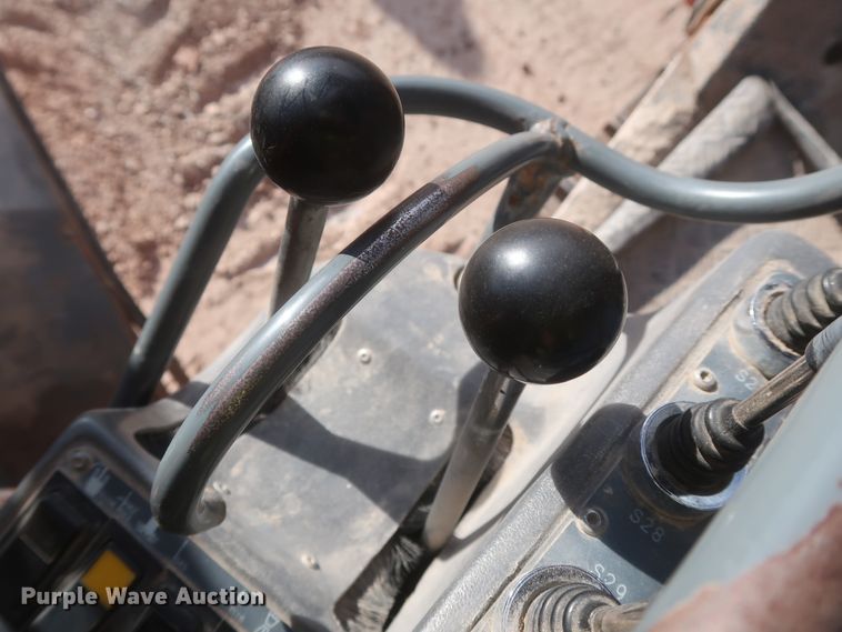 image for item DJ2296 2006 Sandvik Tamrock Ranger 800  rock pilot drill