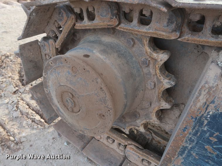 image for item DJ2296 2006 Sandvik Tamrock Ranger 800  rock pilot drill