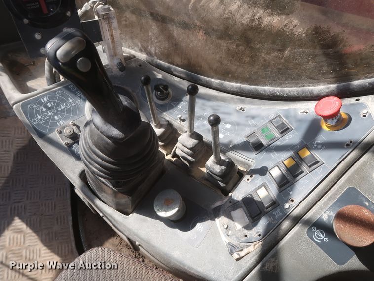 image for item DJ2297 2008 Sandvik Ranger DX800  rock pilot drill