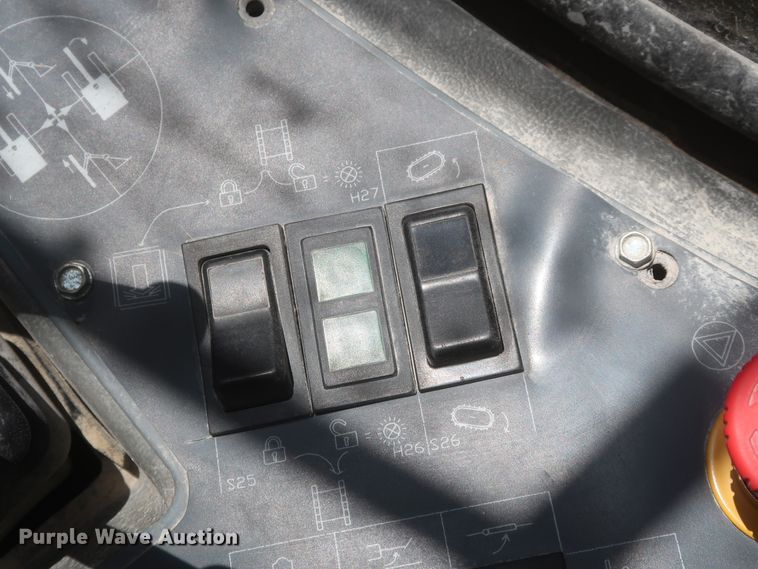 image for item DJ2297 2008 Sandvik Ranger DX800  rock pilot drill