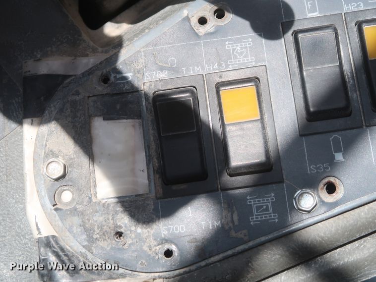 image for item DJ2297 2008 Sandvik Ranger DX800  rock pilot drill