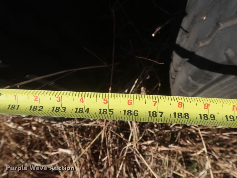 image for item DJ2317 1981 Mack R686ST  semi truck