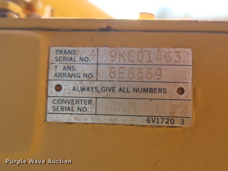 image for item DJ2320 1998 Caterpillar 613C Series II  elevating scraper