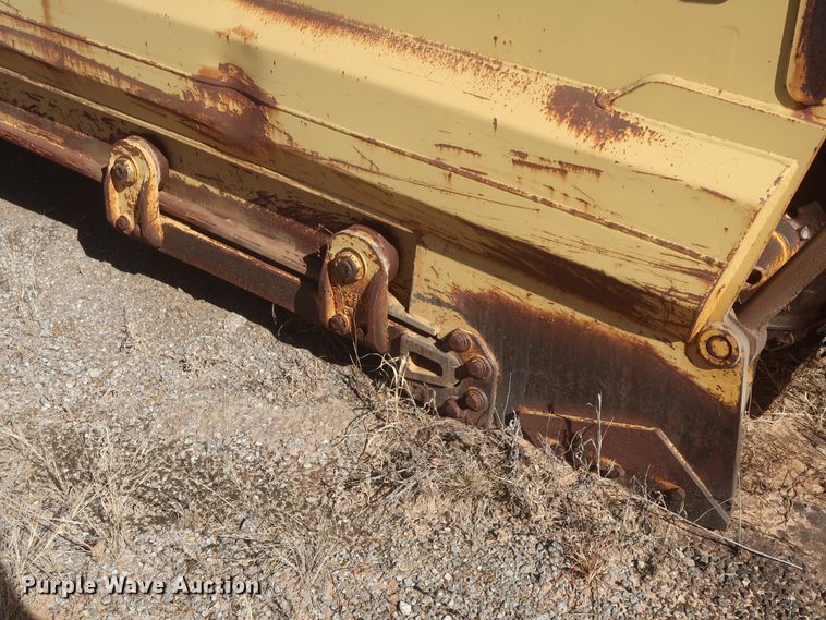 image for item DJ2320 1998 Caterpillar 613C Series II  elevating scraper