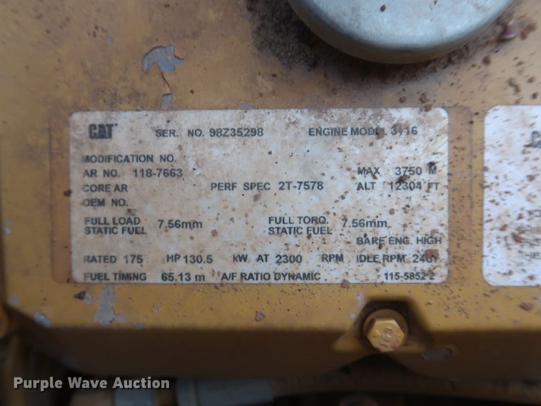 image for item DJ2321 1998 Caterpillar 613C Series II  elevating scraper