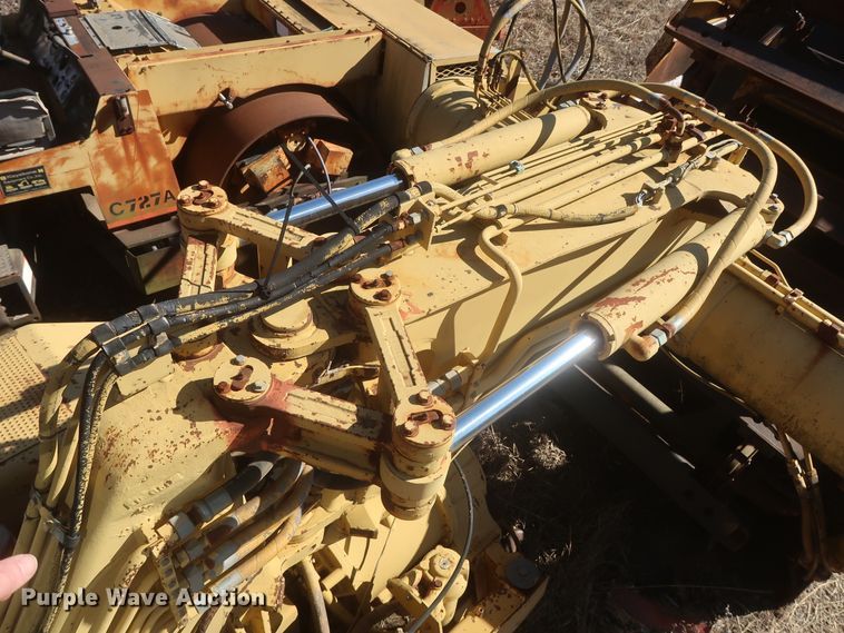 image for item DJ2321 1998 Caterpillar 613C Series II  elevating scraper