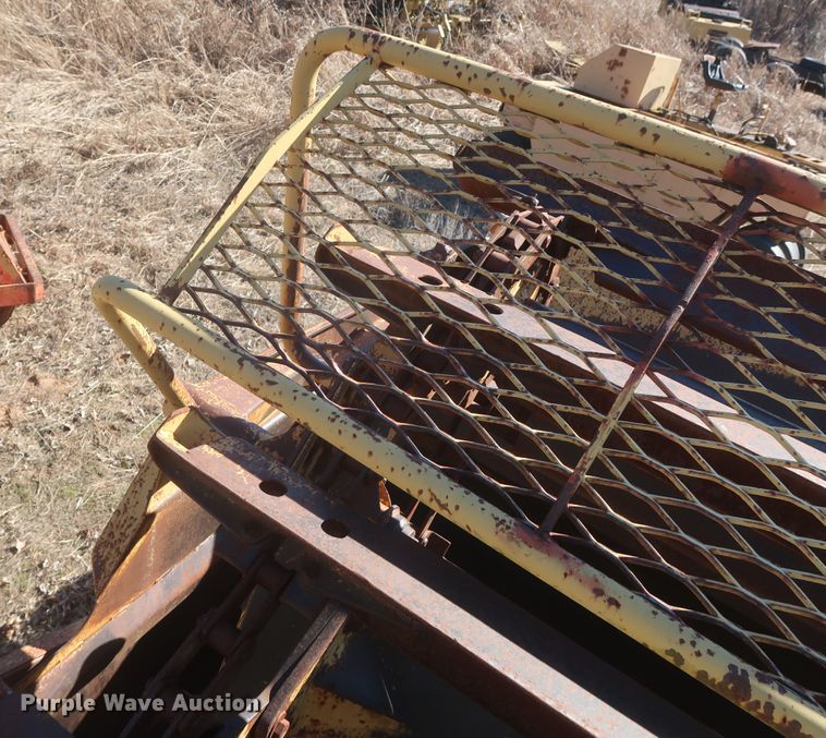 image for item DJ2321 1998 Caterpillar 613C Series II  elevating scraper