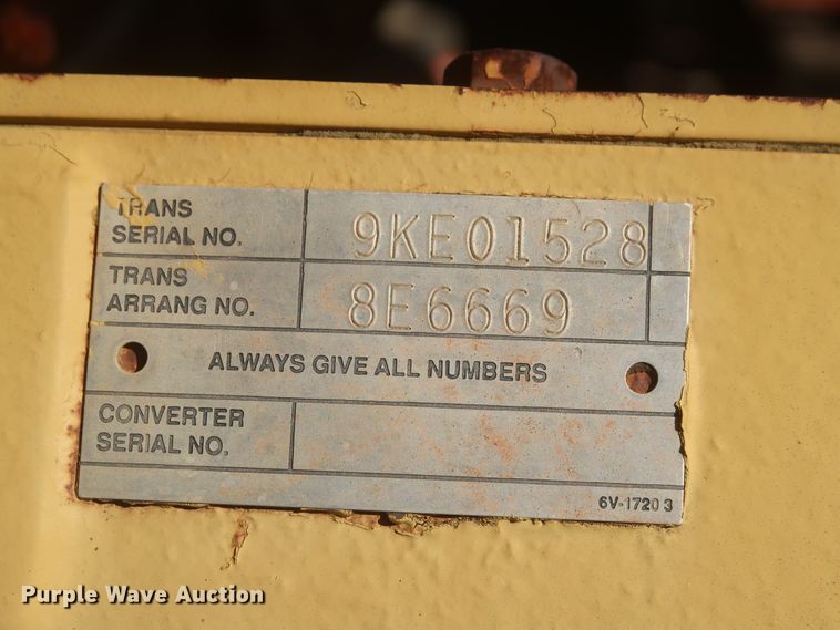 image for item DJ2321 1998 Caterpillar 613C Series II  elevating scraper