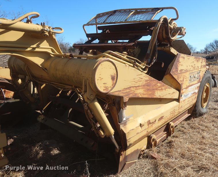 image for item DJ2321 1998 Caterpillar 613C Series II  elevating scraper