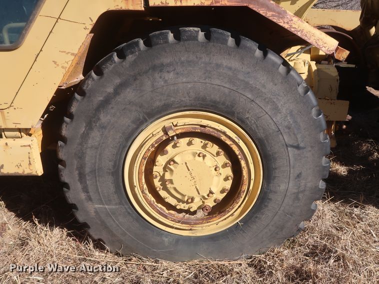 image for item DJ2321 1998 Caterpillar 613C Series II  elevating scraper