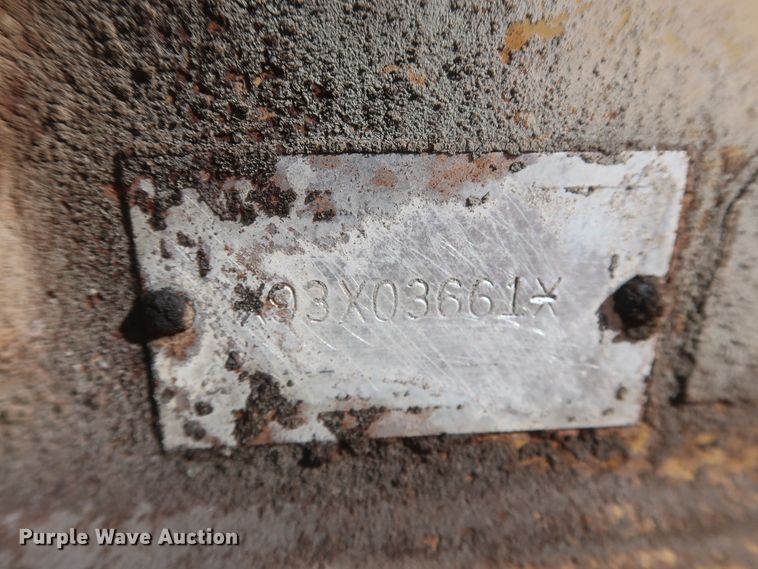 image for item DJ2321 1998 Caterpillar 613C Series II  elevating scraper