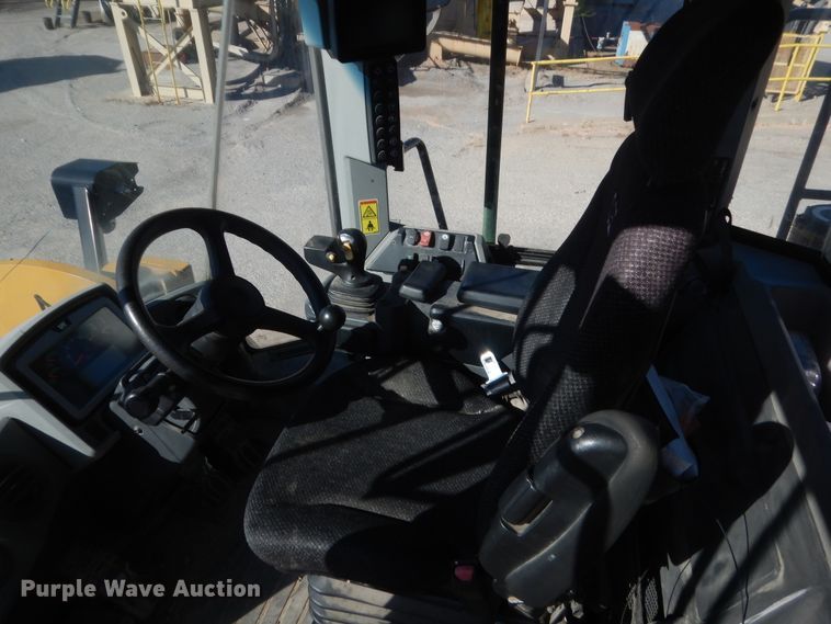 image for item DJ2333 2015 Caterpillar 950M  wheel loader