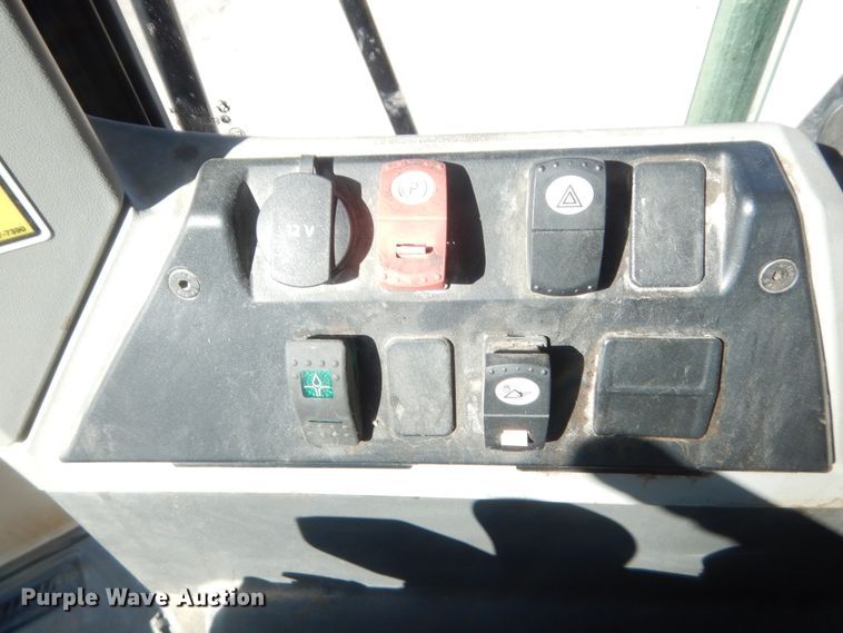 image for item DJ2333 2015 Caterpillar 950M  wheel loader