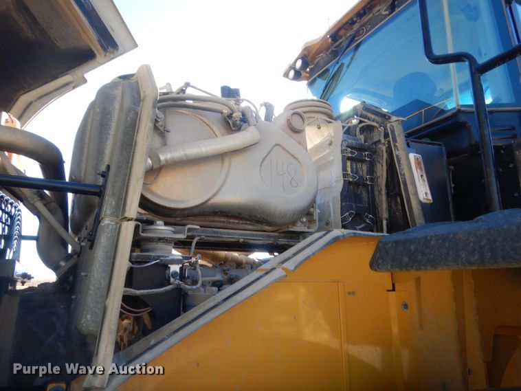 image for item DJ2333 2015 Caterpillar 950M  wheel loader