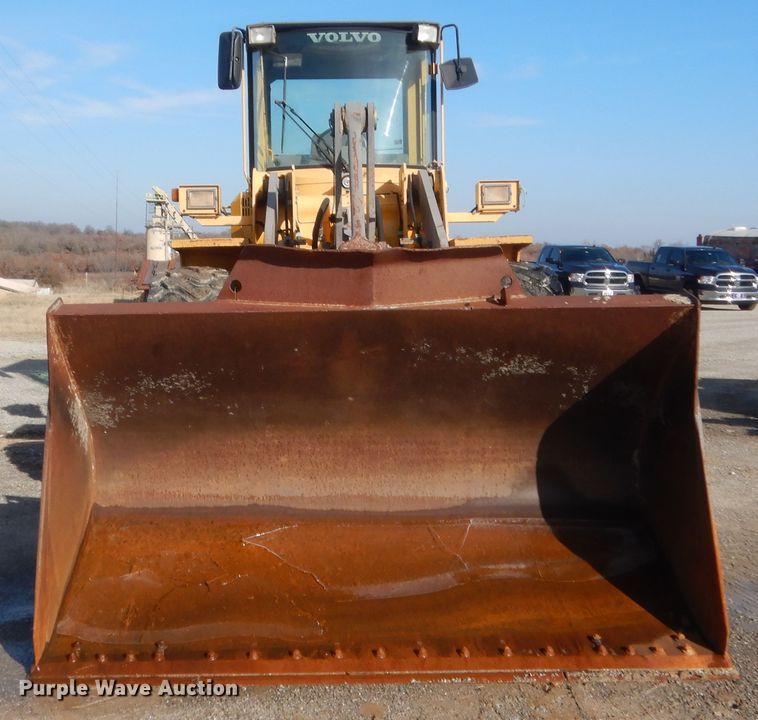image for item DJ2342 1995 Volvo L90C  wheel loader