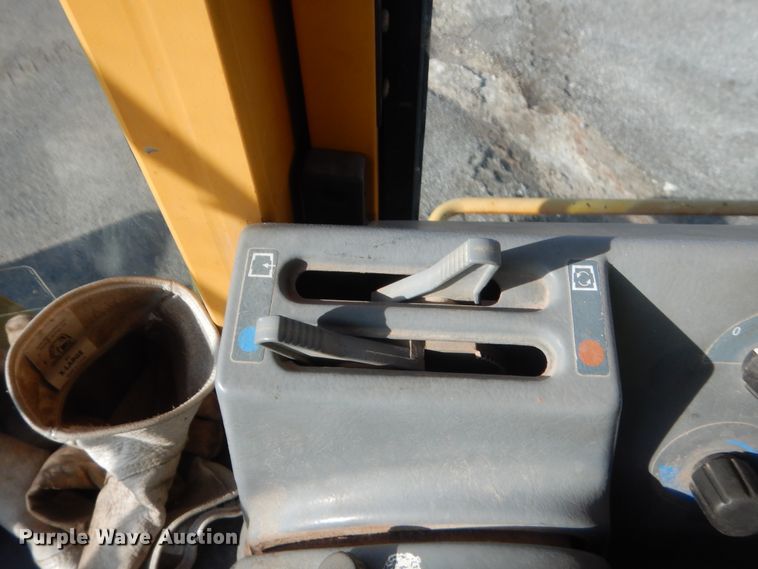 image for item DJ2342 1995 Volvo L90C  wheel loader