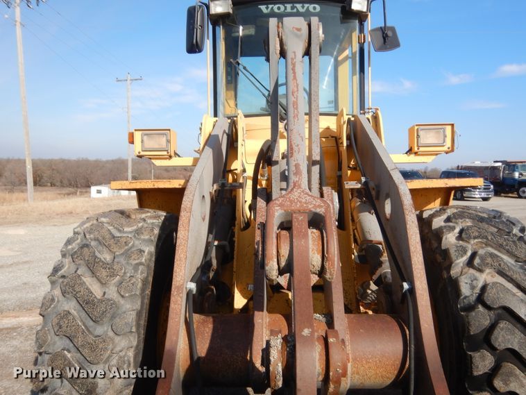 image for item DJ2342 1995 Volvo L90C  wheel loader