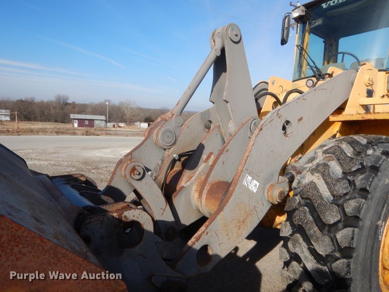 image for item DJ2342 1995 Volvo L90C  wheel loader